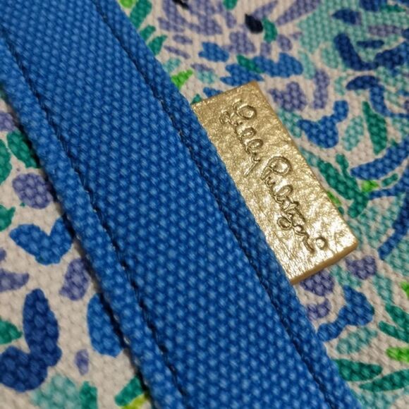 Lilly Loves Texas Mercato Tote - Picture 9 of 11